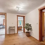 Hof Hohe Eichen بيت للعطل *