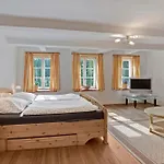 Hof Hohe Eichen بيت للعطل