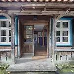 Hof Hohe Eichen بيت للعطل